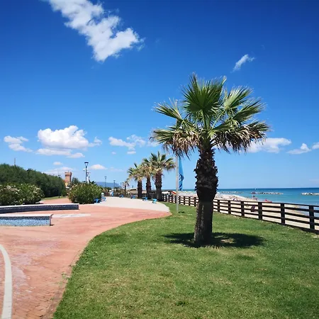 La Casa Panoramica Fronte Mare Appartement *