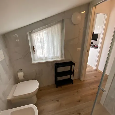 La Casa Panoramica Fronte Mare アパート *